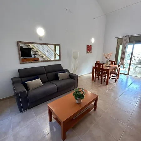 Montana Roja Patios Дом отдыха