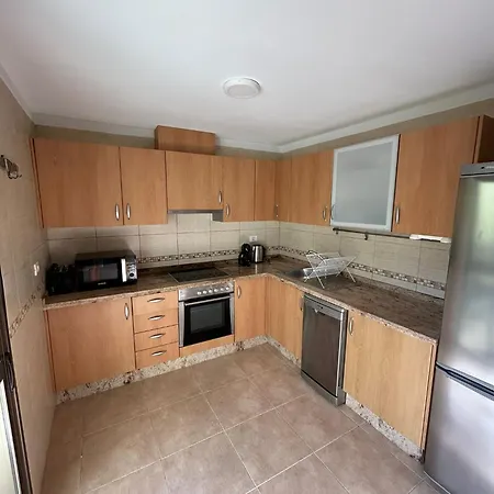 Montana Roja Patios * Эль-Медано