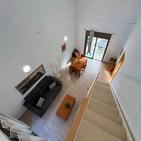 Montana Roja Patios * Эль-Медано