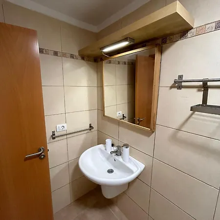 Montana Roja Patios *