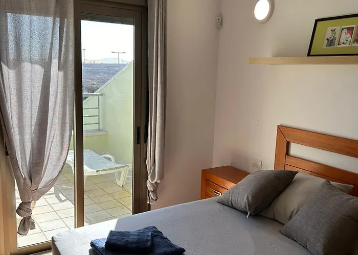 Hébergement de vacances Montana Roja Patios El Médano